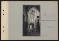 Roye-sur-Matz. L'église : intérieur