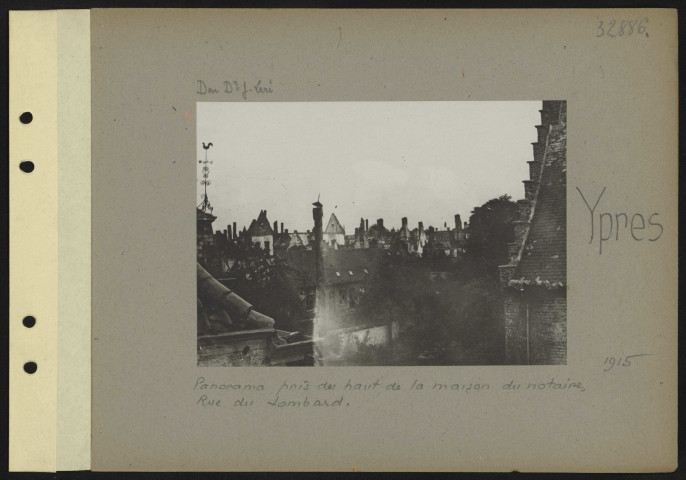 Ypres. Panorama pris du haut de la maison du notaire, rue du Lombard