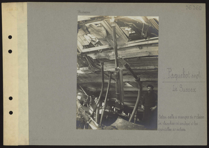 S.l. Paquebot anglais. Le Sussex. Salon-salle à manger de première classe. Le plancher est soulevé et les épontilles arrachées