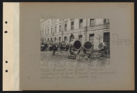 Paris. Maison Bréguet, rue Didot. Groupe de projecteurs de 90 centimètres Bréguet avec commande électrique à distance, modèle 1909