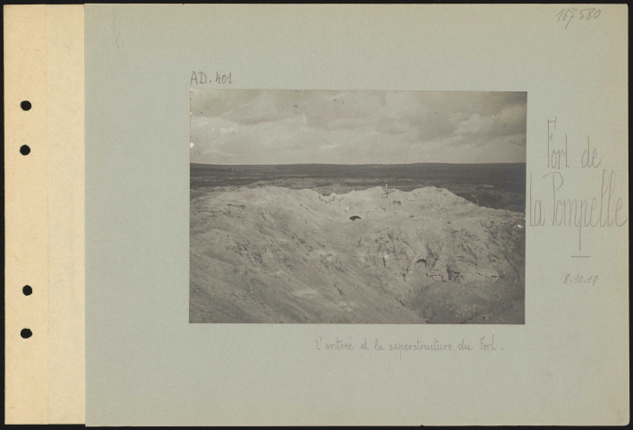 Fort de la Pompelle. L'entrée et la superstructure du fort