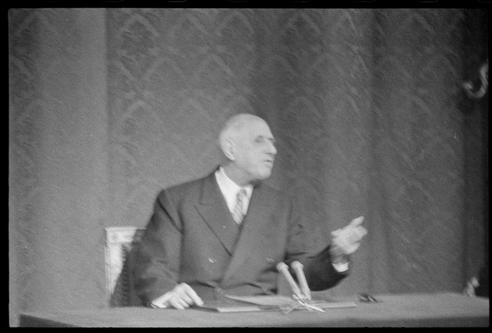 Conférence de presse de Charles De Gaulle à l'Élysée