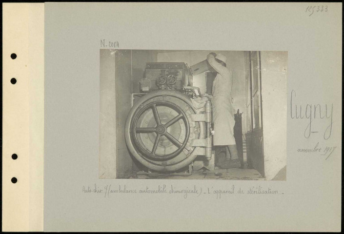 Cugny. Auto-chir 7 (ambulance automobile chirurgicale). L'appareil de stérilisation