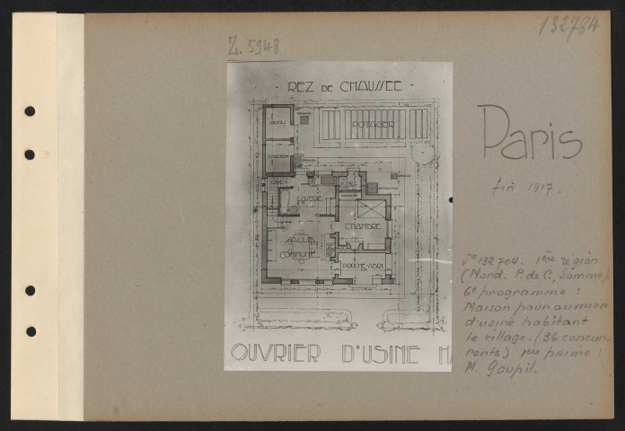 Paris. Musée des arts décoratifs. Exposition des projets d'architecture primés au concours pour la reconstruction des habitations rurales dans les départements envahis. Première région (Nord, Pas-de-Calais, Somme). Sixième programme. Maison pour ouvrier d'usine habitant le village (36 concurrents). Première prime : M. Goupil