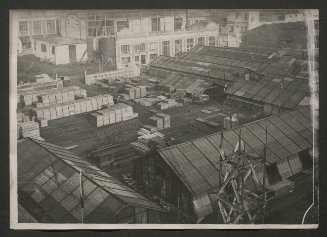 Atelier de construction de l'Intendance à Vincennes (Seine)