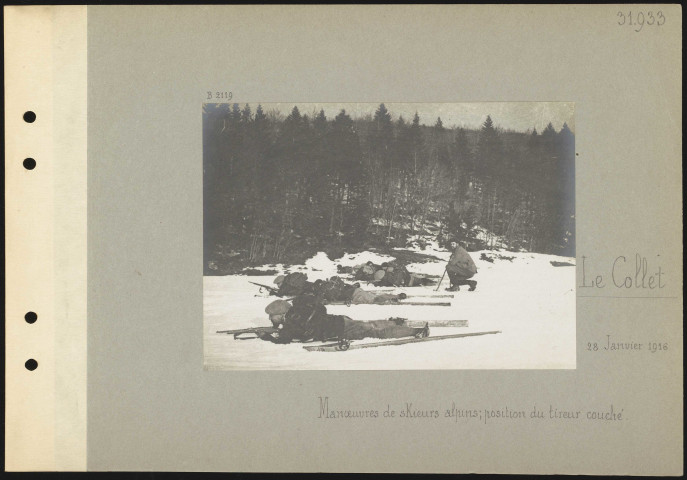 Le Collet. Manœuvres de skieurs alpins ; position du tireur couché