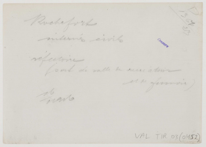 Rochefort. Internés civils. Réfectoire (sert de salle de recreation et de fumoir)