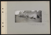 Pont-l'Évêque. Meubles rassemblés par les Allemands et abandonnés dans leur retraite