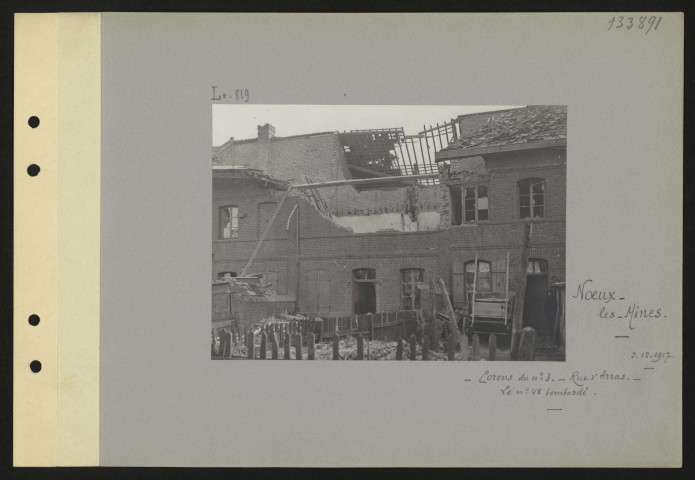 Nœux-les-Mines. Corons du n° 3. Rue d'Arras. Le n° 48 bombardé