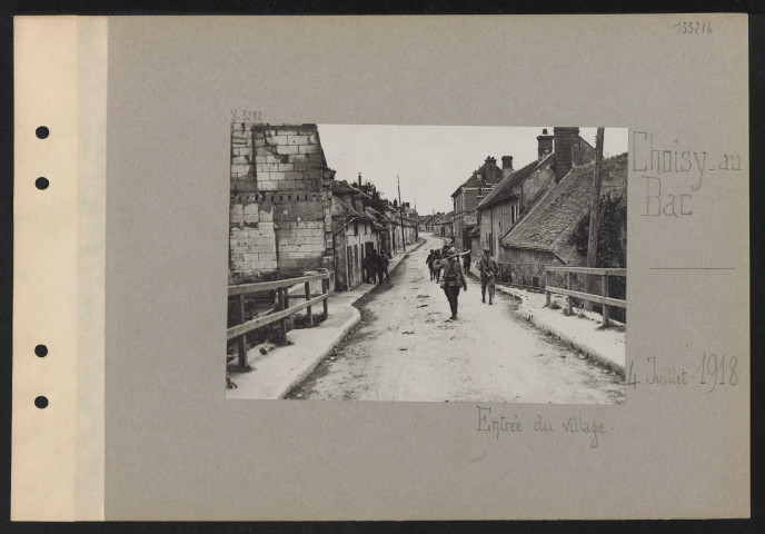 Choisy-au-Bac. Entrée du village