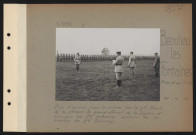 Beaulieu-les-Fontaines (près et au nord de). Prise d'armes pour la remise, par le général Pétain de la plaque de grand-officier de la Légion d'honneur au général Debeney. Lecture de la citation du général Debeney