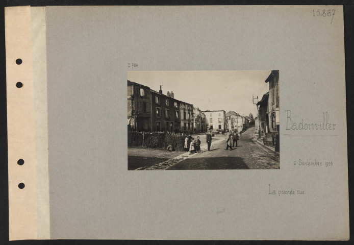 Badonviller. La grande rue