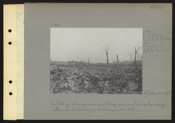 Cléry-sur-Somme. Le village et les avancées du village sous un tir de barrage allemand pendant l'attaque du 25