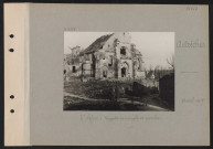 Autrêches. L'église ; façade principal et porche
