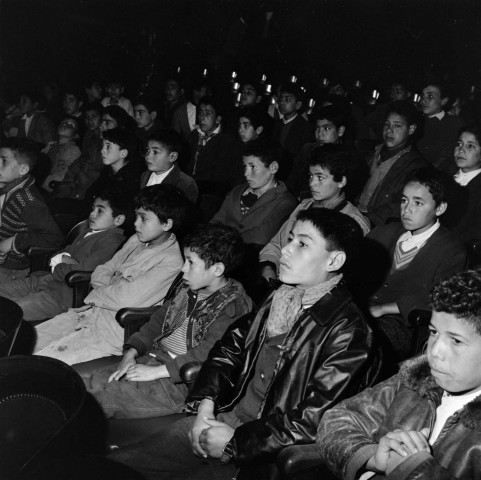 Salle Hdn Kalhoun. Hommage aux petits cireurs. 1