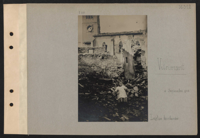 Vitrimont. L'église bombardée