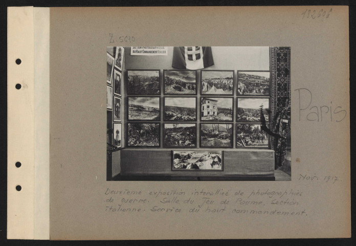 Paris. Deuxième exposition interalliée de photographies de guerre. Salle du Jeu de Paume. Section italienne. Service du haut commandement