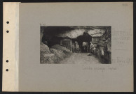 Berneuil-sur-Aisne (près). Carrière aménagée : l'entrée