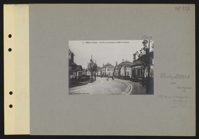 Hénin-Liétard. Cité Bruno de Boisgelin. Une rue