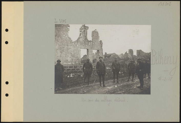 Bétheny. Un coin du village détruit