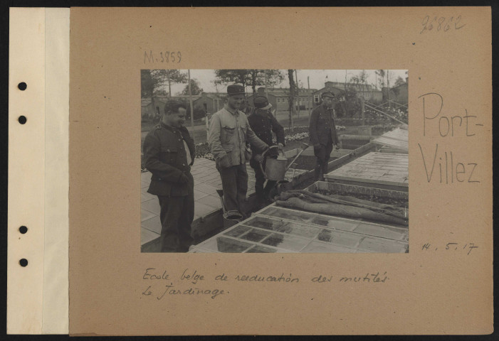 Port-Villiez. École belge de rééducation des mutilés. Le jardinage