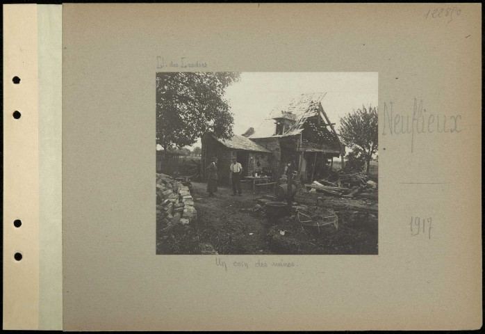 Neuflieux. Un coin des ruines