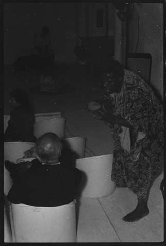 Pièce de théâtre. Affiche du CLAP. Extraits du film : « Les Bérets verts »