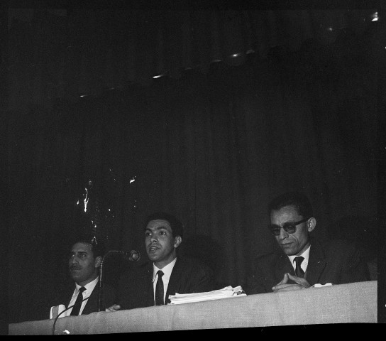 Discours de Mohammed Harbi. Le duo comique : Roger Pierre et Jean-Marc Thibaud