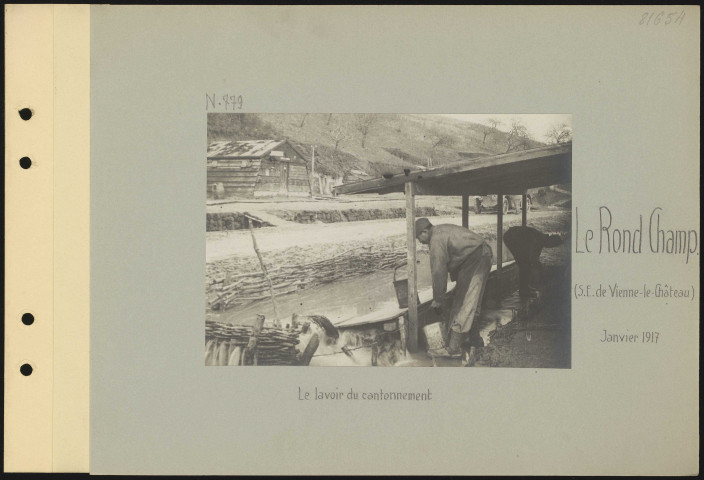 Le Rond Champ (sud-est de Vienne-le-Château). Le lavoir du cantonnement