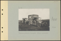 Auve. Ambulance automobile chirurgicale. Voitures automobiles