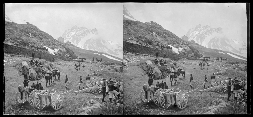 [Paysage alpin. Chasseurs alpins. Canons]