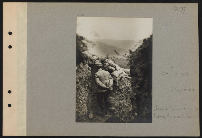 Les Éparges. Ravin de Sonvaux et crête des Éparges. Vue prise du Piton