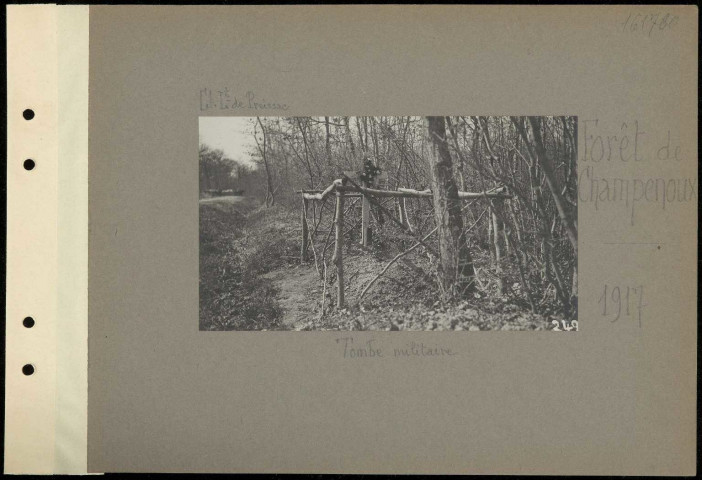 Forêt de Champenoux. Tombe militaire