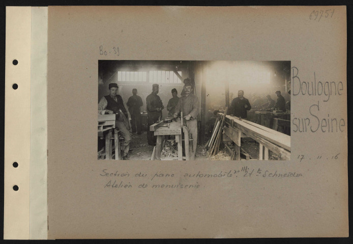 Boulogne-sur-Seine. Section du parc automobile numéro 111. Établissements Schneider. Atelier de menuiserie