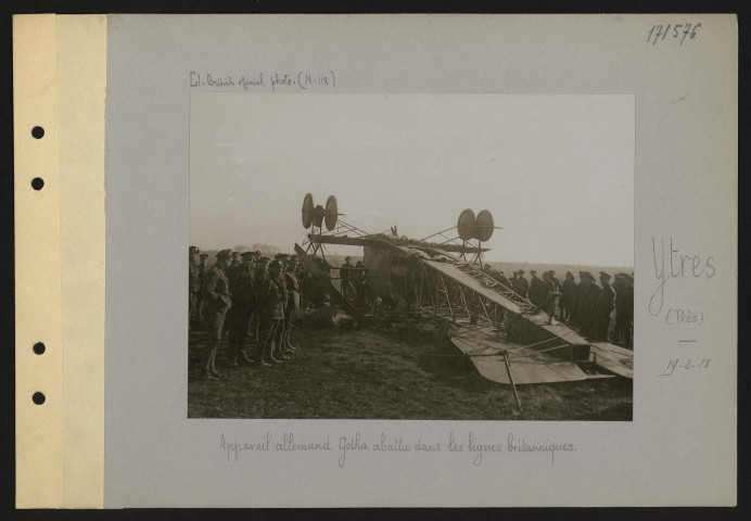 Ytres (près). Appareil allemand Gotha abattu dans les lignes britanniques