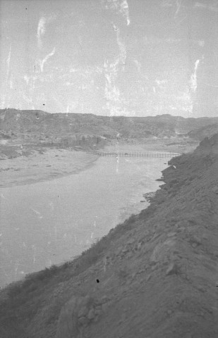 Ponton sur l'Ebre pour le passage des soldats de la XIIIe B.I les 25-26 juillet 1938