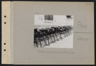 Rémy. Mitrailleuses allemandes Maxim prises à la ferme des Loges