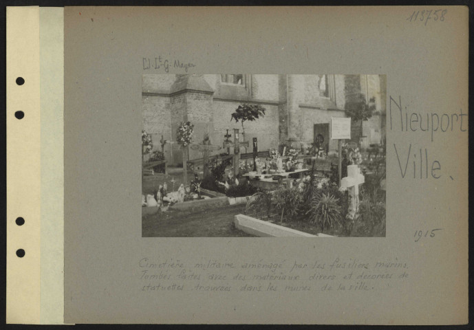 Nieuport-Ville. Autour de l'église. Cimetière des fusiliers-marins français