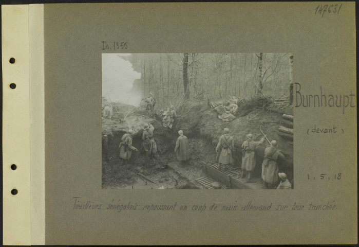Burnhaupt (Devant). Tirailleurs sénégalais repoussant un coup de main allemand sur leur tranchée