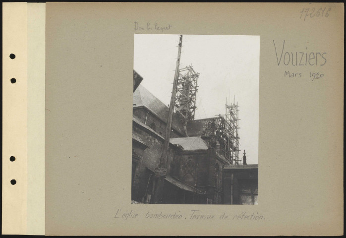Vouziers. L'église bombardée. Travaux de réfection