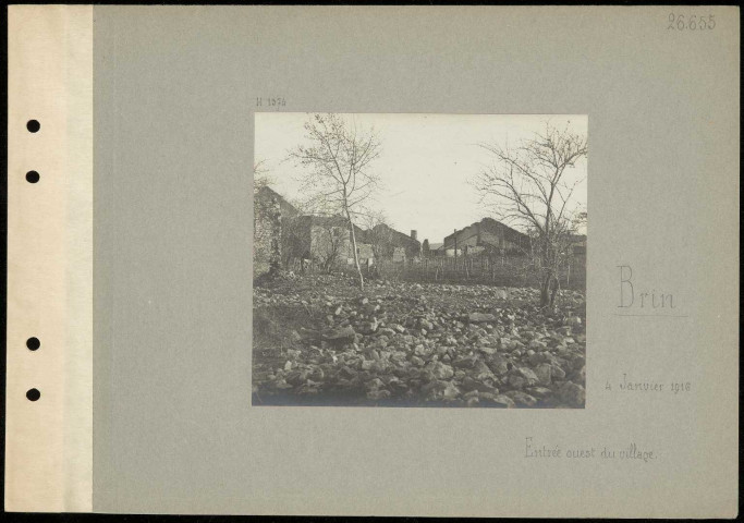 Brin. Entrée ouest du village