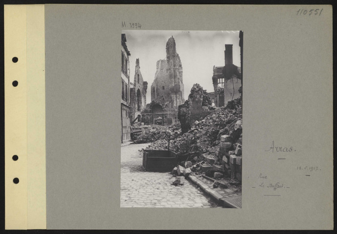 Arras. Rue. Le Beffroi