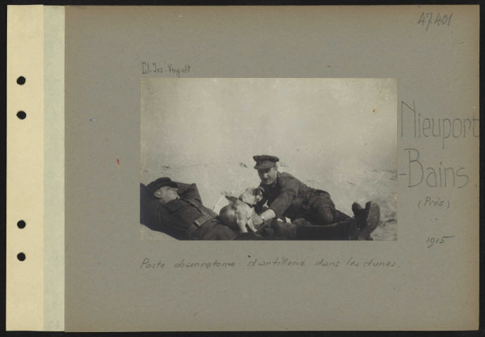Nieuport-Bains (près). Poste observatoire d'artillerie dans les dunes