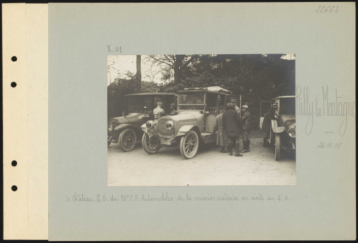 Rilly-la-Montagne. Le château. Quartier général du 38e CA. Automobiles de la mission suédoise en visite au quartier général