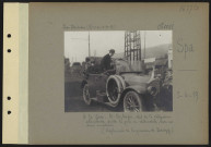 Spa. À la gare. M. Erzberger, chef de la délégation allemande, quitte la gare en automobile, avec ses deux secrétaires (règlement de la question de Dantzig)