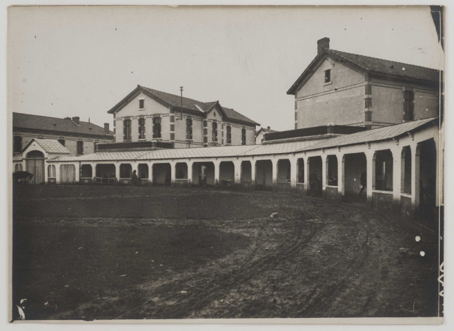 Châteauroux. L'asile de Bitray. Prisonniers civils