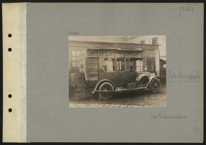 [S.l.]. Auto-chirurgicale. Croix-Rouge autrichienne