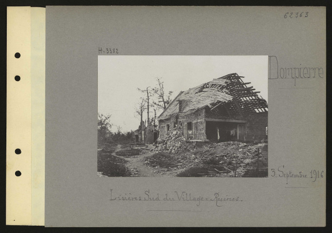 Dompierre. Lisières sud du village : ruines