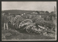 Usines d'automobiles et lieux de stockages divers