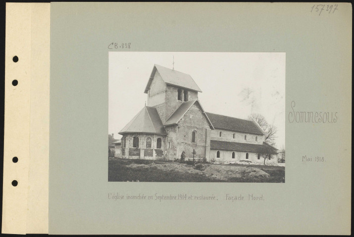 Sommesous. L'église incendiée en septembre 1914 et restaurée. Façade nord